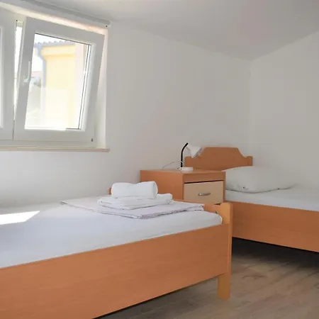 Janja Apartment