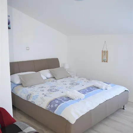 Janja Apartman