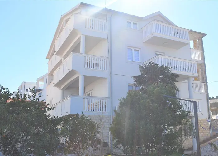 Janja Appartement Murter